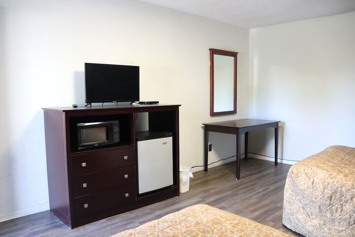1 Double Bed (1 of 19)