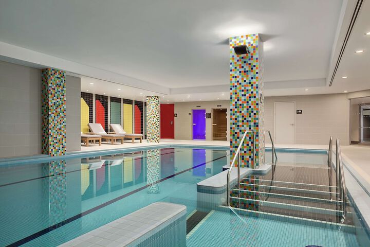 Pool 43 of 103