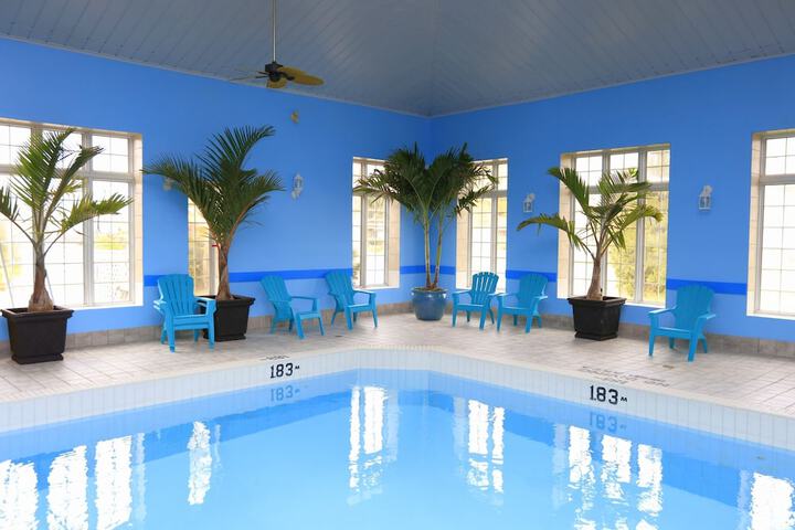 Pool 24 of 40
