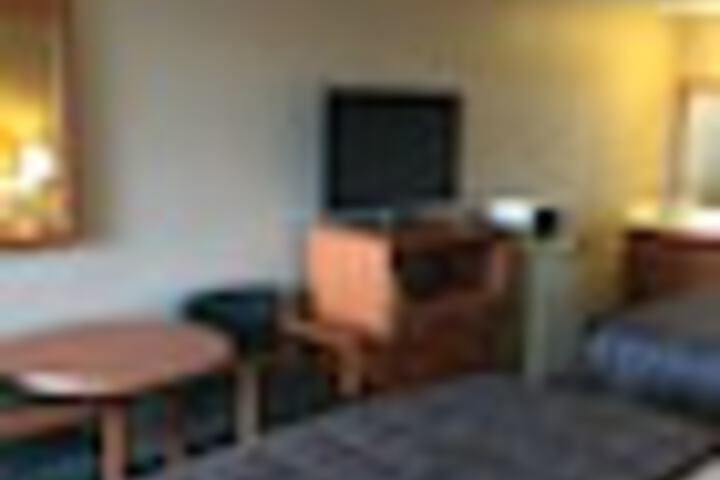 Room 14 of 27