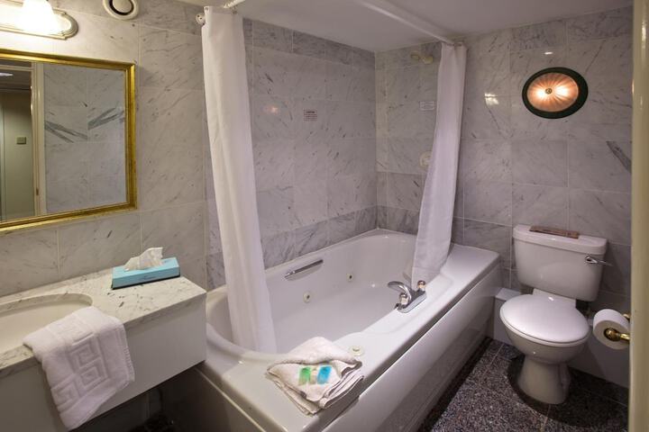 Bath Interior