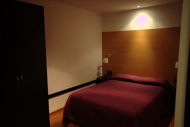 Room 22 of 110