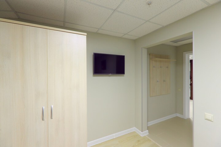 Room 73 of 88