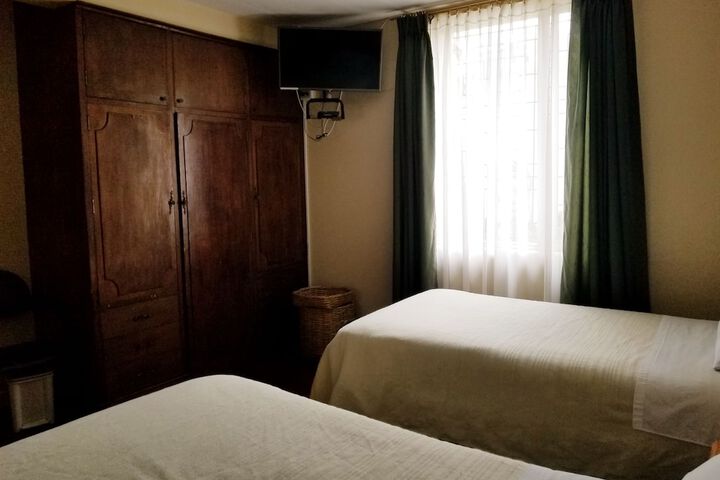Room 24 of 71