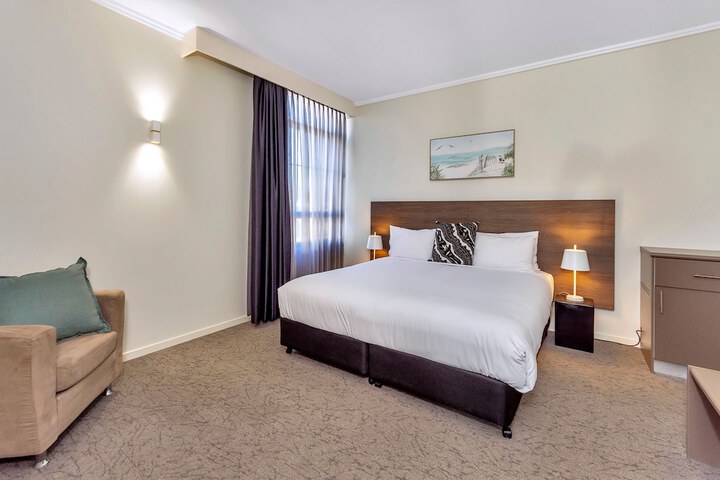 Room 14 of 44