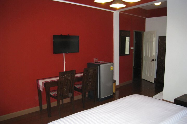 Room 5 of 57
