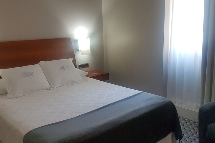 Room 16 of 51