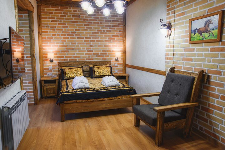 Room 7 of 62