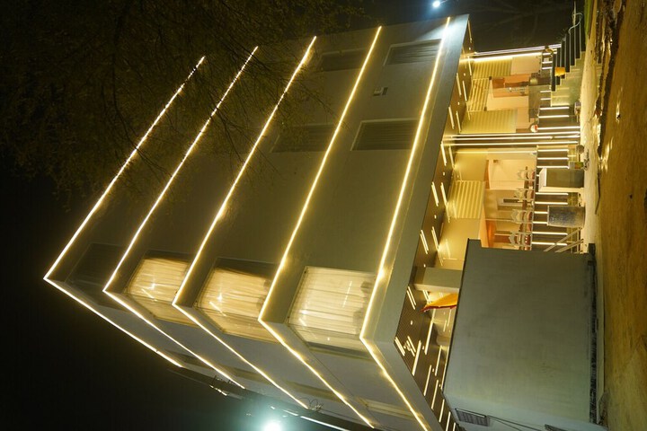 Hotel 17 of 18