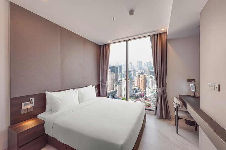 Room 7 of 79