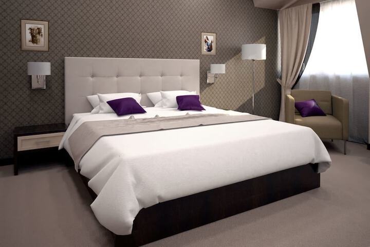 Room 3 of 67