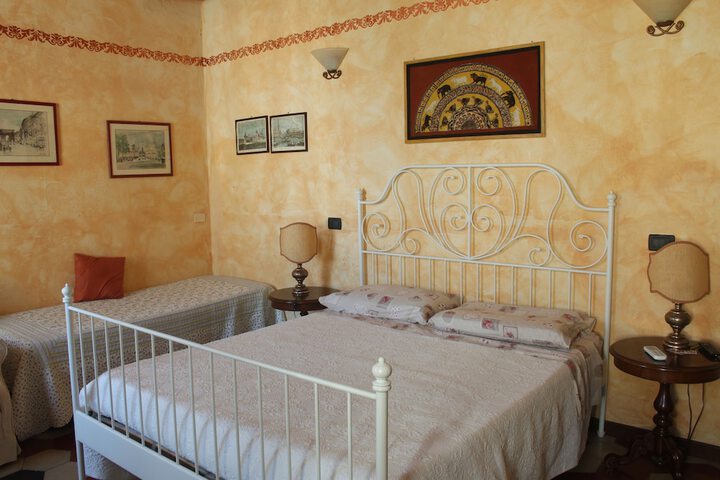 Room 3 of 31
