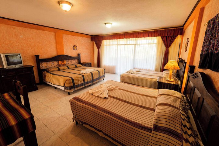 Room 8 of 40