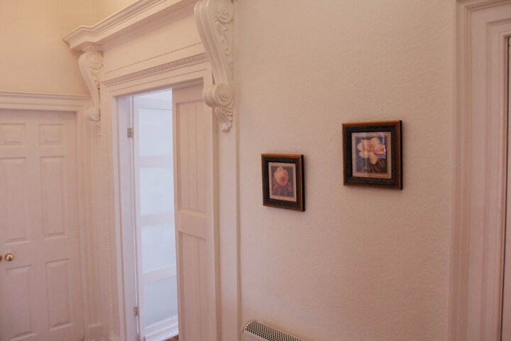 Room 23 of 27