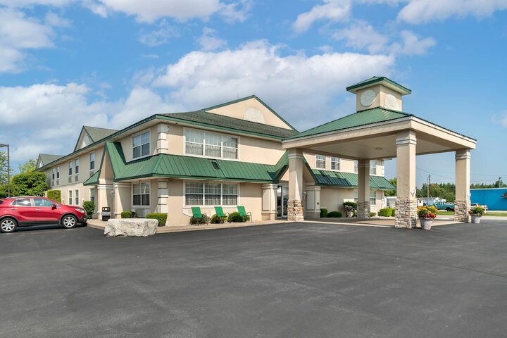 Hotel 42 of 43