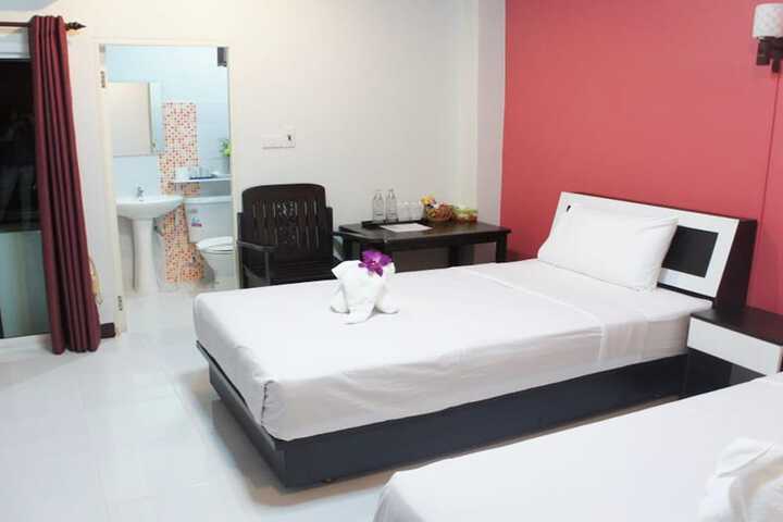 Room 7 of 38