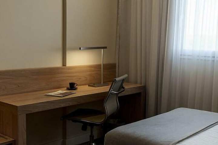 Room 20 of 49