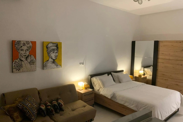 Room 2 of 13