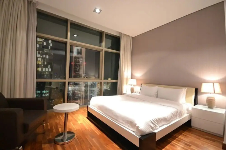 Room 2 of 16