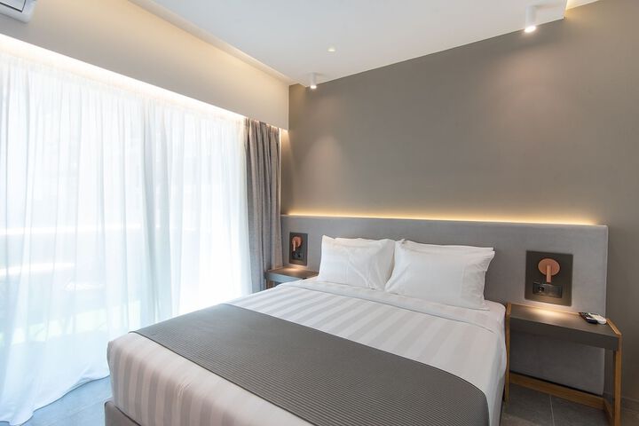 Room 20 of 106