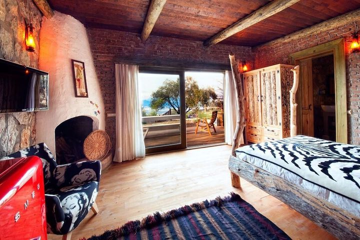 Room 4 of 22
