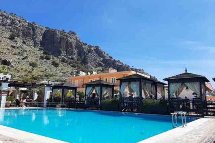 Sundeck