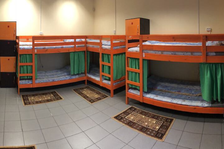 Room 18 of 29