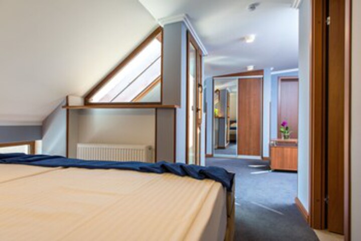 Room 26 of 36