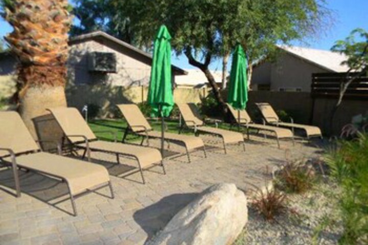 Sundeck 18 of 22