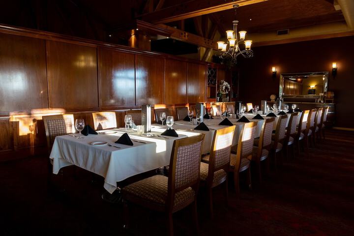 Dining 61 of 122
