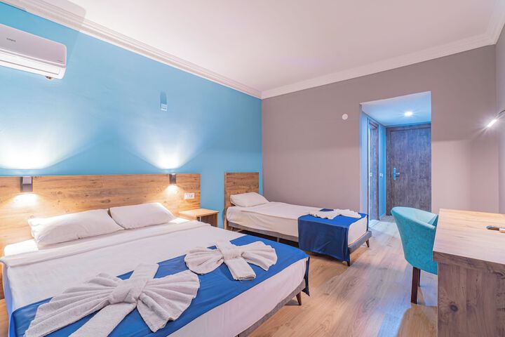 Room 20 of 74