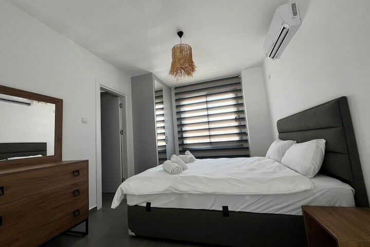 Room 57 of 196