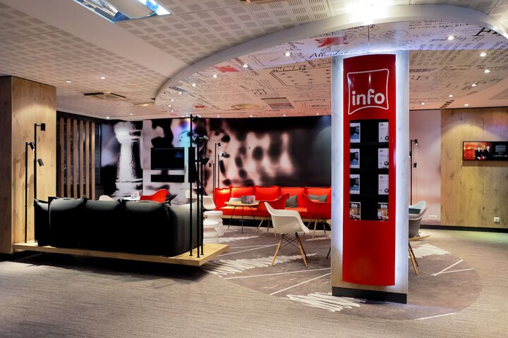 Lobby Entry