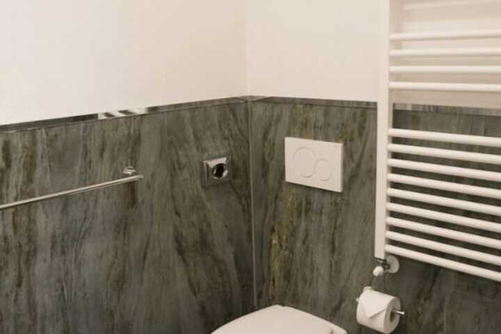 Room 20 of 23