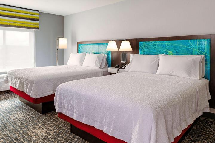 2 Queen Beds Hearing Accessible (2 of 6)