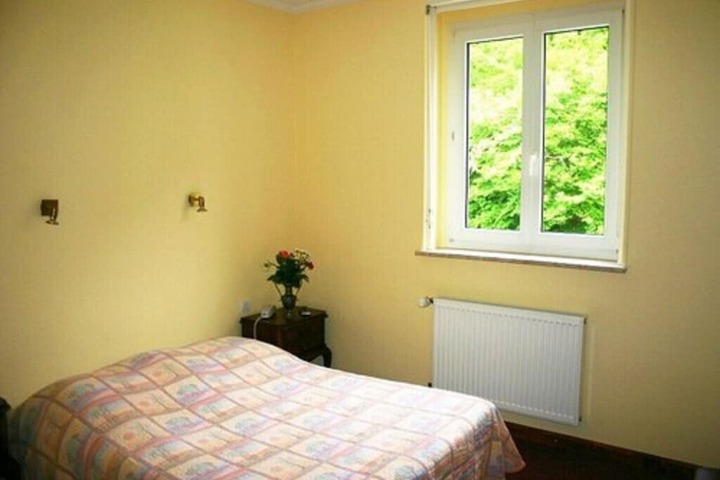 Room 5 of 29