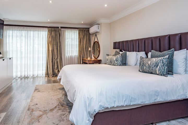 Room 21 of 51