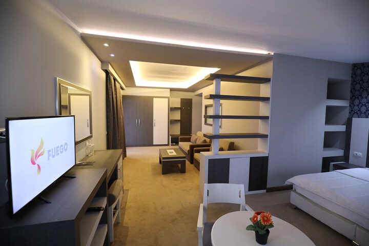 Room 20 of 86