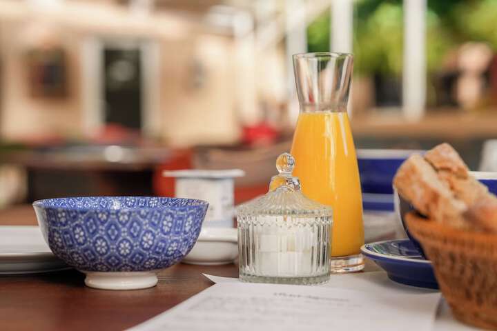 Breakfast/Coffee Service 27 of 40