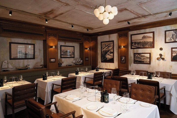 Dining 97 of 135