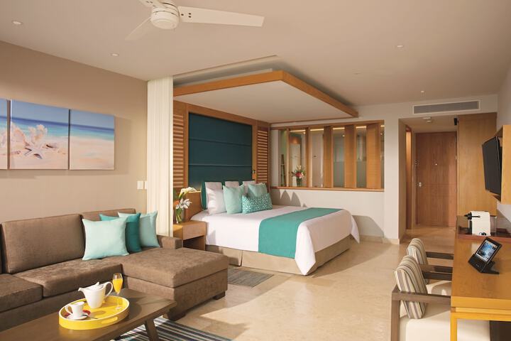 Room 10 of 85