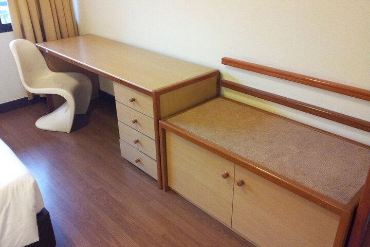 Room 11 of 20