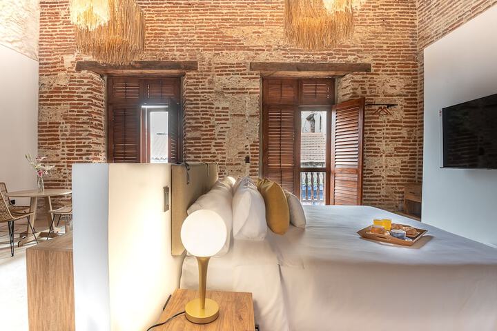 Room 10 of 23