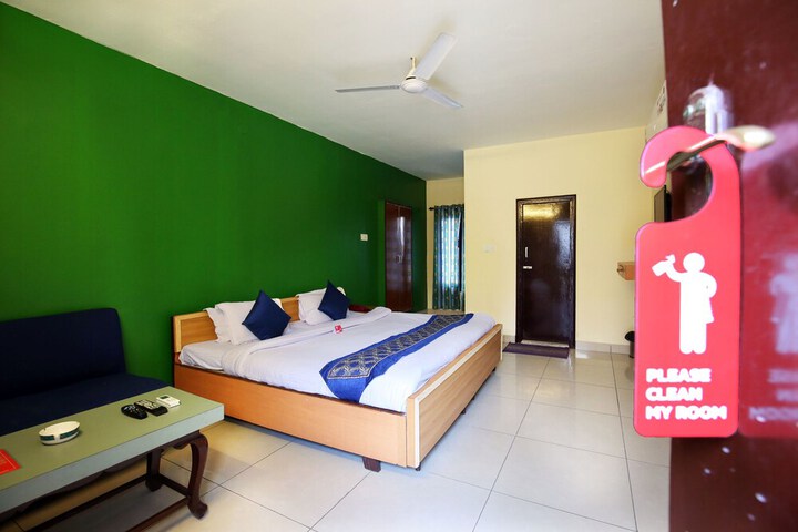 Room 3 of 22