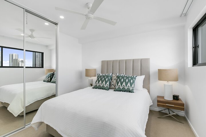Room 2 of 24