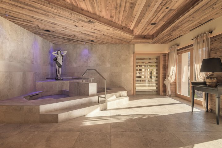 Spa 11 of 27