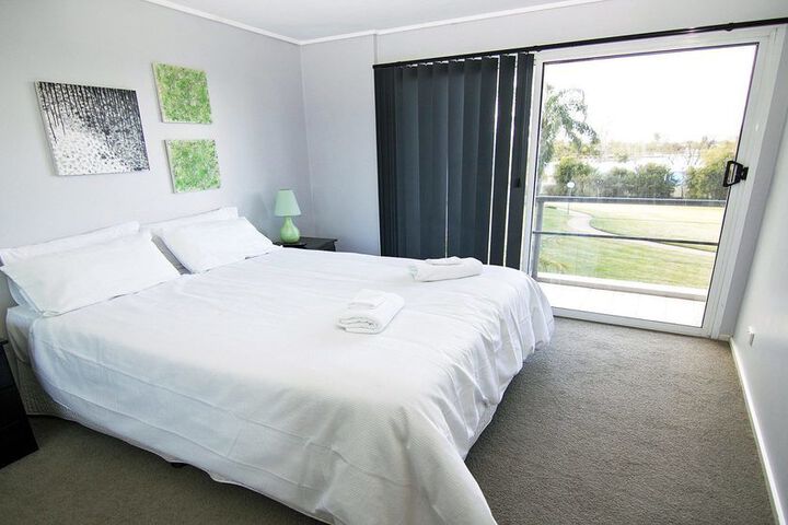 Room 3 of 13