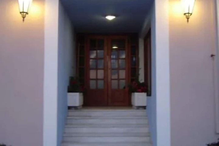 Hotel 63 of 71