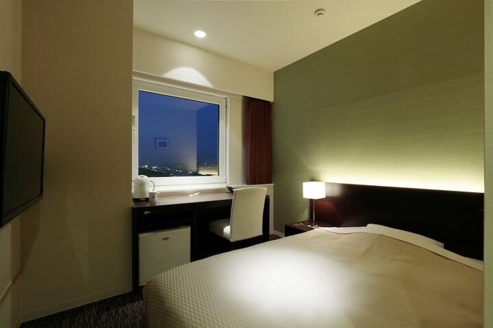 Room 6 of 44