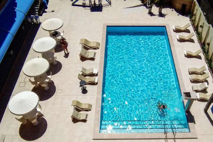 Pool Photo